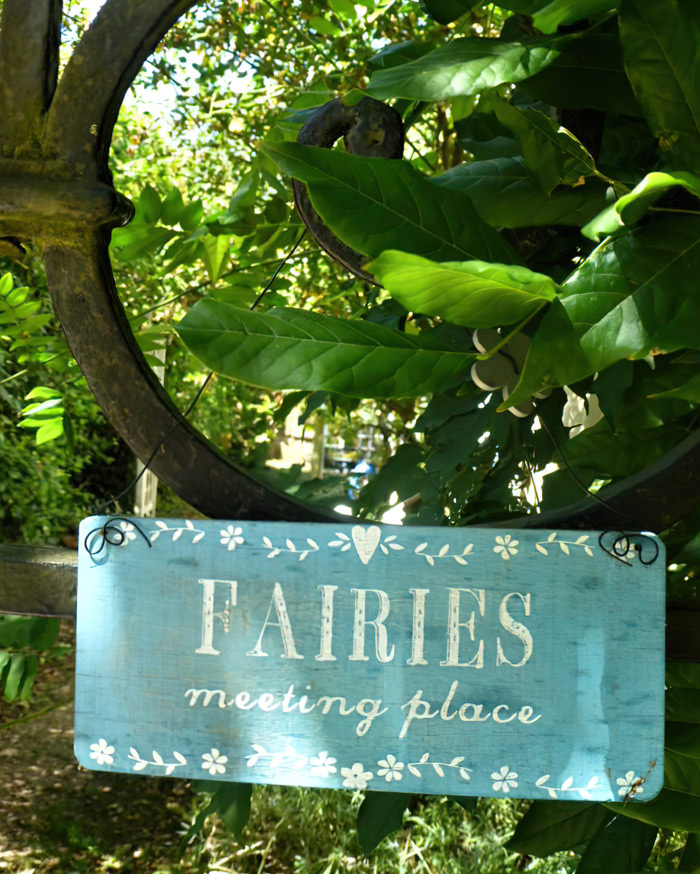 France Tarot Chateau de Charras Fairies Welcome